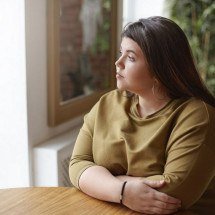 Luta contra obesidade deve considerar equilíbrio metabólico e saúde mental - Freepik