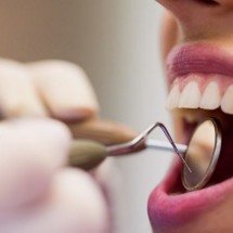 Mais que a boca: cuidar da saúde bucal faz bem para o corpo todo - Freepik