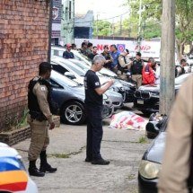 Vinícius de Castro Lima, de 37 anos, foi executado em concessionária no Bairro Tirol, Região do Barreiro. Cabo da PM levou nove tiros -  (crédito: Leandro Couri/EM/DA. Press)