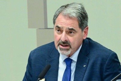 Metanol: Especialista da ONU refuta autorregulação proposta pela indústria de bebidas -  (crédito: Platobr Economia)