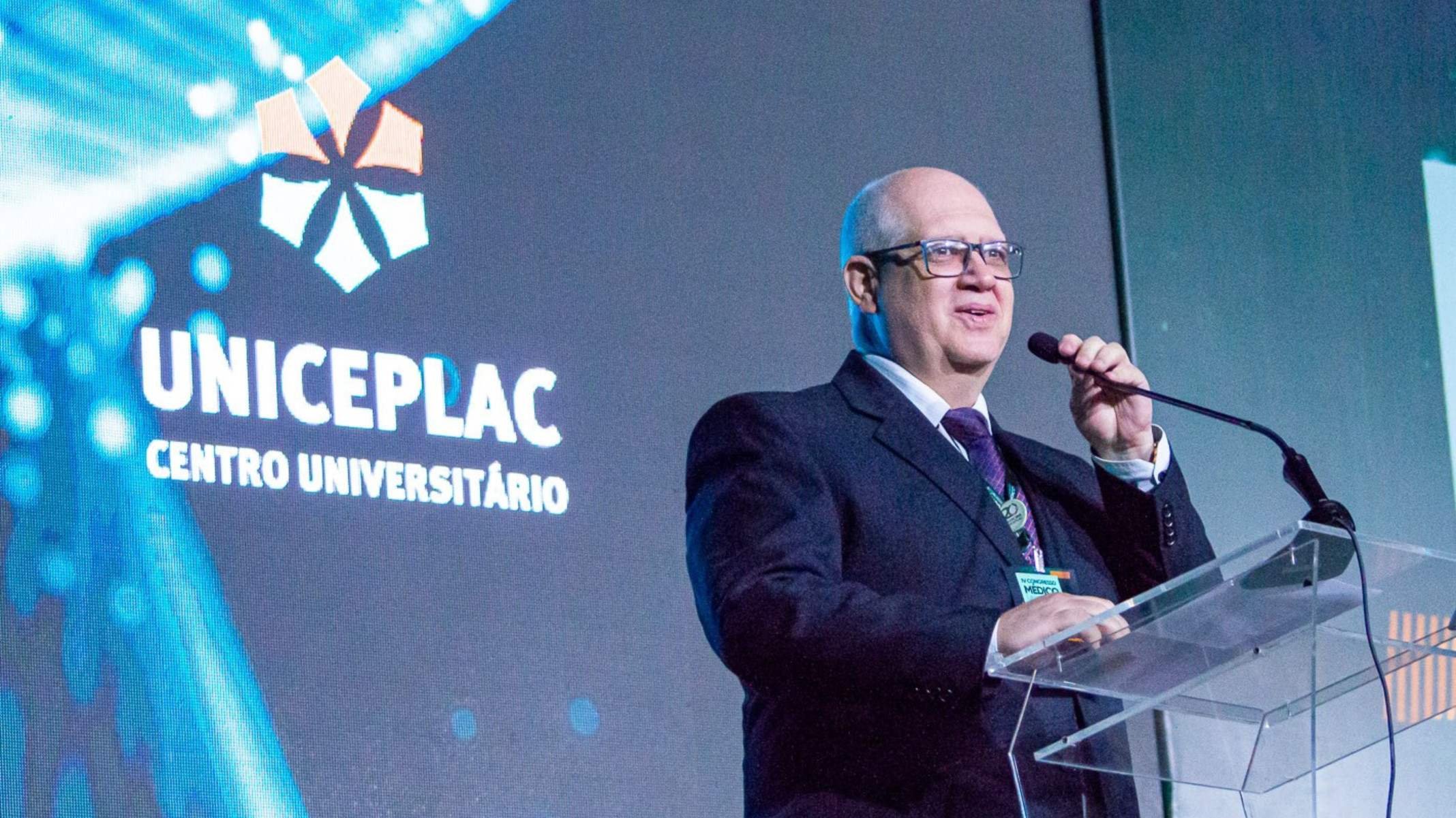 Inteligência Artificial é tema do V Congresso Médico do UNICEPLAC - DINO