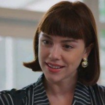 Alice Wegmann retorna às telas da TV Globo e fala sobre a vida amorosa - Divulgação