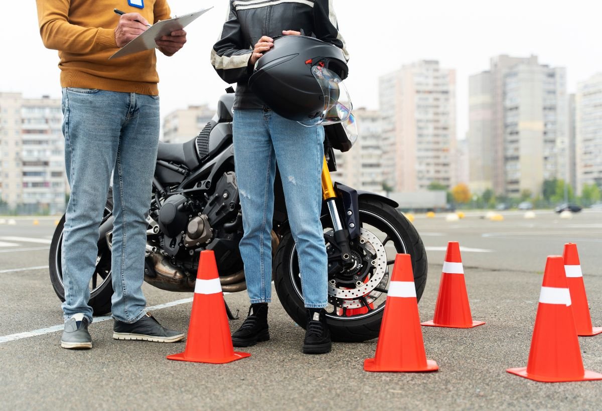 CNH sem autoescola: quanto o preço pode cair no seu estado? Veja a conta -  (crédito: Freepik)