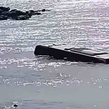 Ônibus com 50 pessoas cai no Rio Tocantins e motorista morre afogado - Reprodução de vídeo