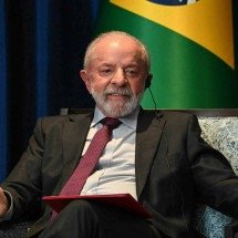 Prisão de Bolsonaro vai rachar a direita e favorecer Lula - ANDREW CABALLERO-REYNOLDS / AFP