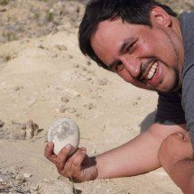 Ovo de dinossauro encontrado na Argentina pode conter embrião preservado - Reprodução / Instagram / Paleocueva Lacev