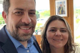 Dirigente do PSOL, mulher de Boulos deve concorrer à Câmara