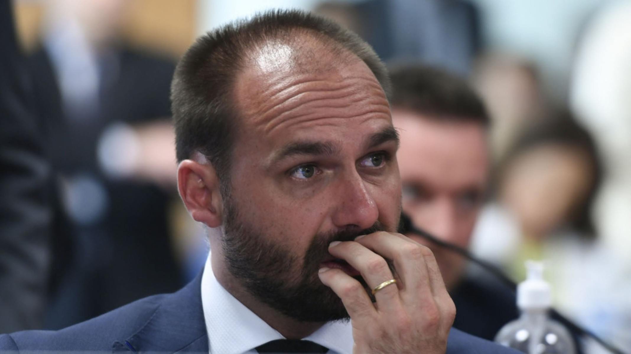 Câmara faz vistas grossas e preserva Ramagem, Eduardo Bolsonaro e Zambelli - Platobr Politica