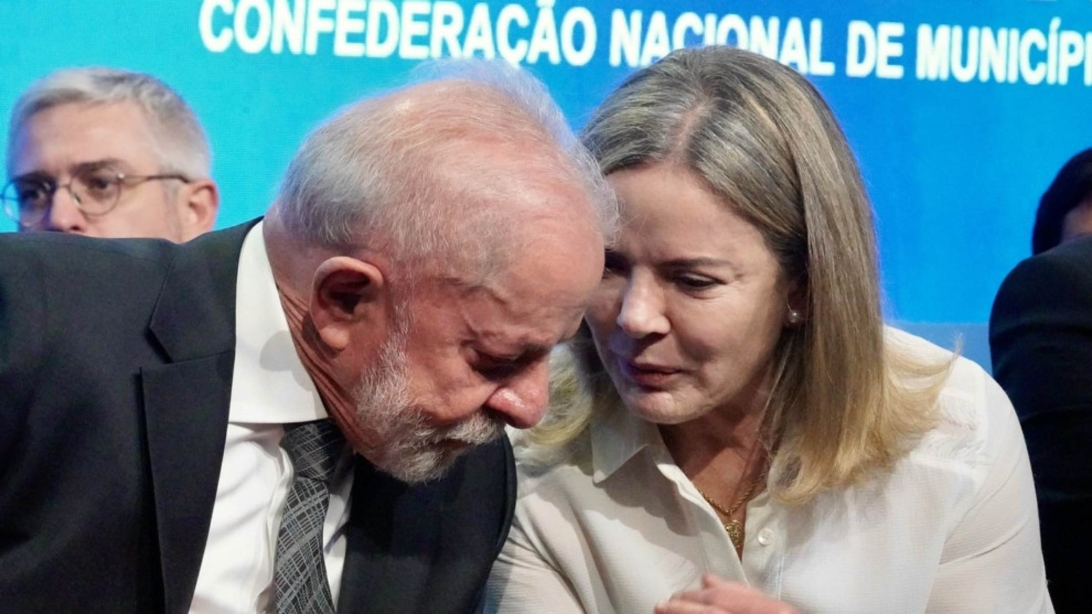 Na reta final do ano, governo negocia pauta econômica com parte do Centrão - Platobr Politica