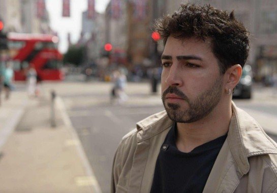 O brasileiro que filma ladrões de celulares em Londres: 'mais eficaz que a polícia'