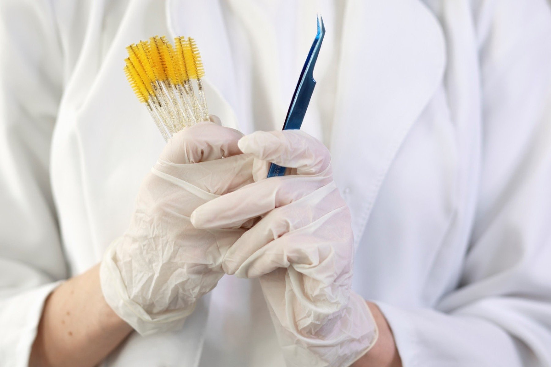 Escovas técnicas apoiam a higiene no setor farmacêutico - DINO