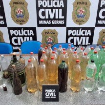 120 litros de bebidas falsificadas são apreendidos pela PC em Minas  - Reprodução/PCMG