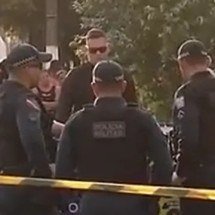 Corpo de menino de 6 anos é achado dentro de mala em frente a cemitério