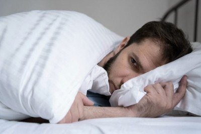 Ao tentar parar, a ansiedade e a insônia podem retornar de forma mais intensa (o chamado 'efeito rebote'). -  (crédito: Freepik)