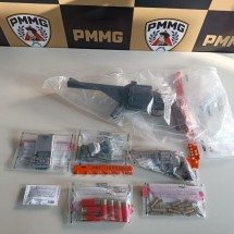 PM apreende munições em carinho de bebê e três são conduzidos para à Delegacia 
 -  (crédito: PMMG/Reprodução)