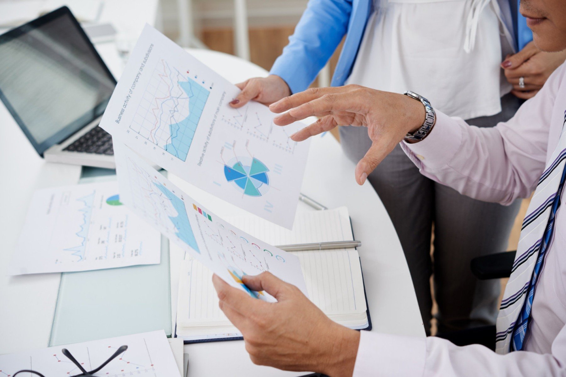 Planos de saúde acumulam alta de quase 400% em uma década - DINO