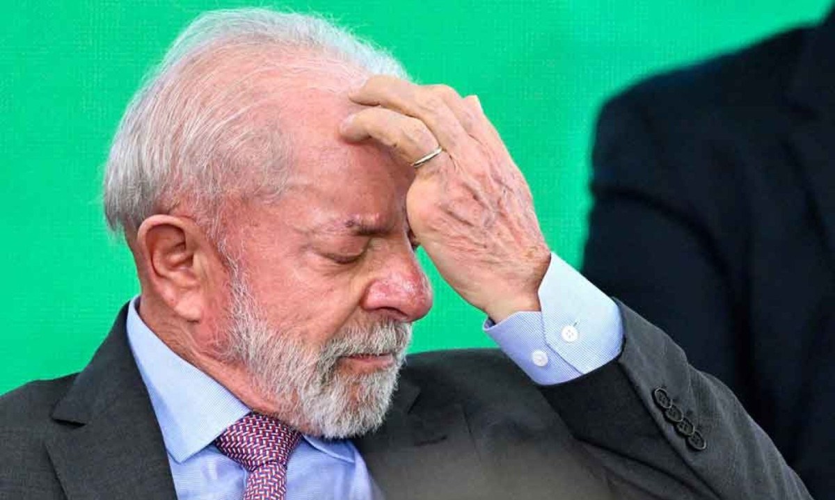Megaopoeração policial no Rio de Janeiro surpreendeu Lula, que foi exposto pelo governador - (crédito: Evaristo Sá/AFP) Megaopoeração policial no Rio de Janeiro surpreendeu Lula, que foi exposto pelo governador - (crédito: Evaristo Sá/AFP)