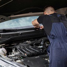 Adolescentes denunciam dono de oficina que pedia sexo em troca de emprego - Pexels/Divulgação