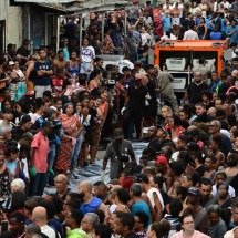 O Rio que sangra e amanhece - Pablo Porciuncula/AFP