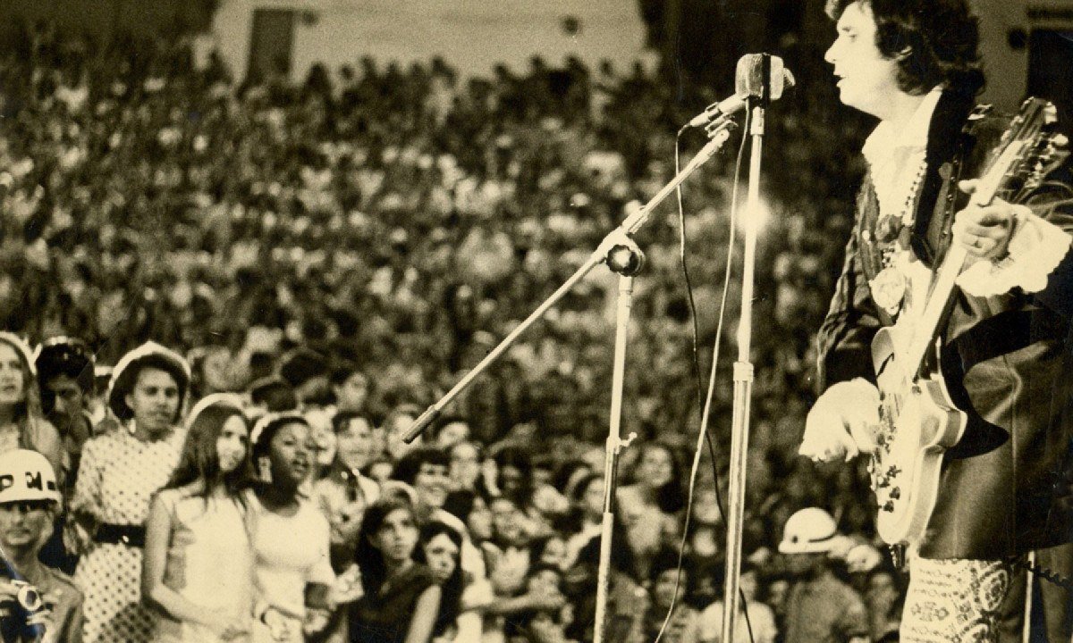 Apresentação do cantor Roberto Carlos no Minas Tênis Clube, no aniversário da TV Itacolomi | 70 anos da TV Itacolomi-Arquivo EM - 10/11/1968