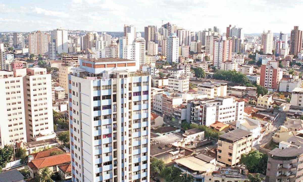 Com a aproximação das eleições, Divinópolis virou o microcosmo da sucessão mineira - (crédito: BETO NOVAES/EM/D.A PRESS.) Com a aproximação das eleições, Divinópolis virou o microcosmo da sucessão mineira - (crédito: BETO NOVAES/EM/D.A PRESS.)