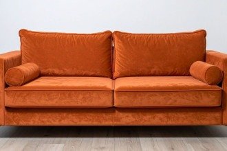 Móveis de veludo: guia para limpar o tecido sem danificar o brilho
