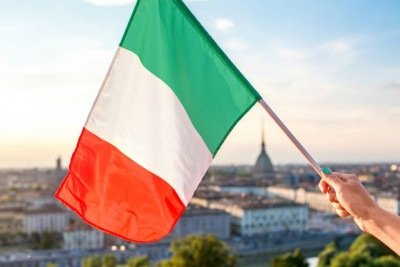 A pesquisa, baseada nos dados de reserva da própria empresa, aponta que 65% dos pacotes de viagem para a Itália são comprados por pessoas que acabaram de se aposenta -  (crédito: RossHelen de Getty Images Pro)