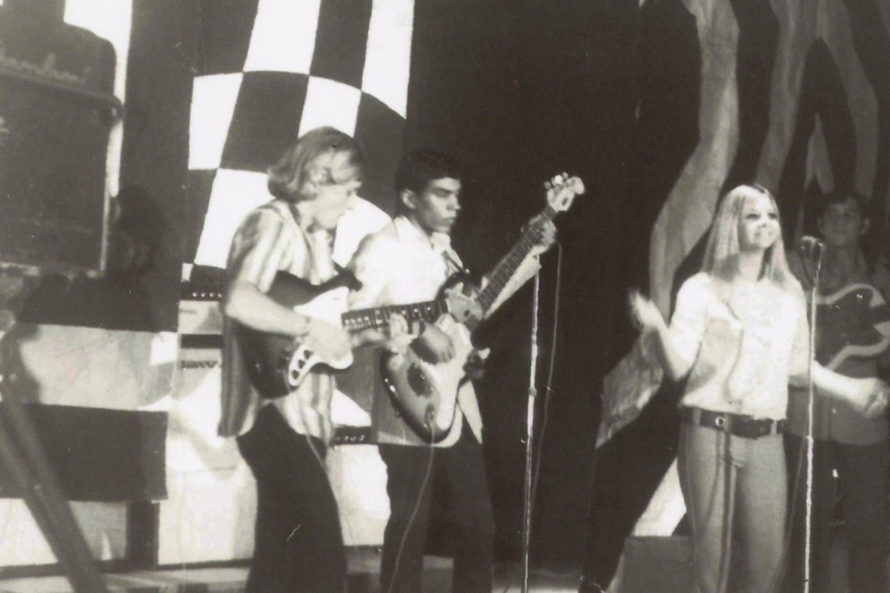 Dalva Righetti no Programa Brasa 4, apresentado entre 1966 e 1972 na TV Itacolomi | 70 anos da TV Itacolomi