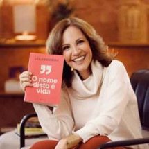 Jornalista e escritora Leila Ferreira lança o livro "O nome disto é vida" - Daniel Mag/Divulgação