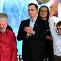Após duas tentativas, Lula fica sem rumo em Minas