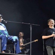 Lô Borges e Milton Nascimento: veja fotos de momentos vividos pelos amigos -  Alexandre Guzanshe/EM/D.A Press. Brasil. Belo Horizonte - MG Show do cantor Milton Nascimento na turne A ultima sessao de musica. O cantor mineiro encerra essa turne em show historico no Mineirao em Belo Horizonte. Esse show e considerado o ultimo show de Milton Nascimento (Bituca).  Na foto Milton Nascimento e Lo Borges