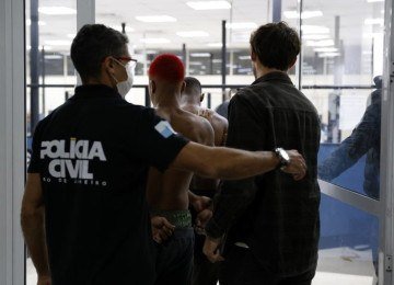 Câmara dos Deputados debate a expansão do crime organizado no País.  -  (crédito: Fernando Frazão/Agência Brasil)