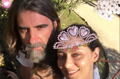 Maria Fernanda Cândido é casada há 20 anos com o empresário Petrit Spahija, com quem tem dois filhos: Tomás. nascido em 2006 e Nicolás, nascido em 2008. Atualmente, a família mora na França, onde a atriz se mudou para acompanhar o marido, que precisou retornar ao seu país de origem.
 -  (crédito: Reprodução Instagram /@mariafernandacandidooficial)