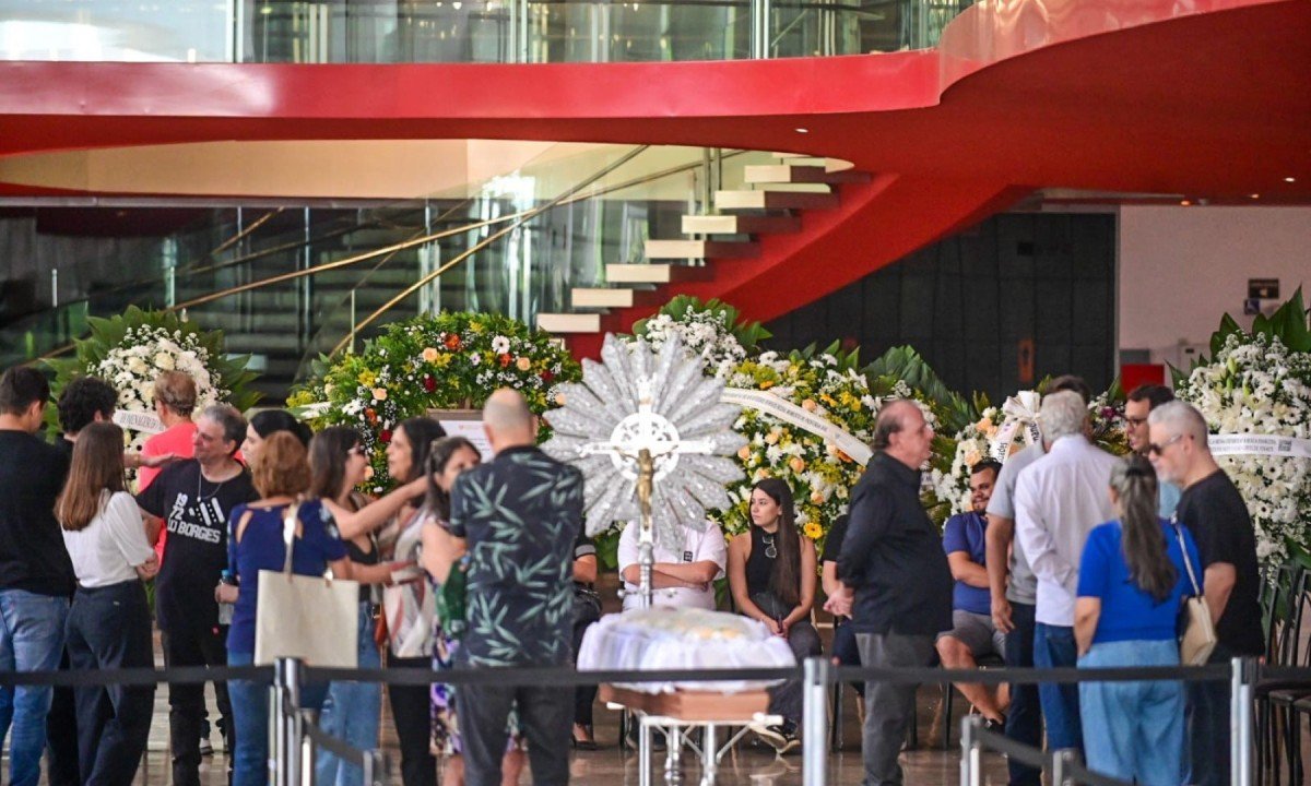 As portas do Palácio das Artes foram abertas para o público em geral às 9h20 -  (crédito: Leandro Couri/EM/D.A Press)