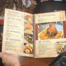 Restaurantes e bares de BH terão que disponibilizar cardápio impresso