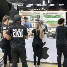 PCMG prende três suspeitos de receptação de celulares furtados em BH - PCMG / Divulgação