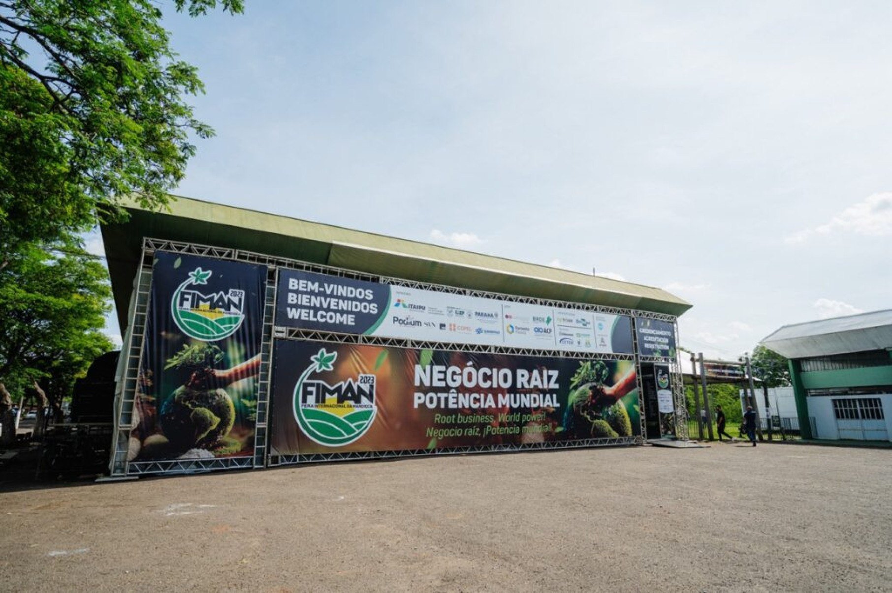 Paranavaí sediará a 4ª Feira Internacional da Mandioca - DINO