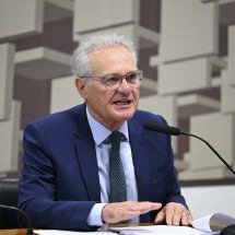 Vorcaro prestará depoimento presencial, diz Renan Calheiros