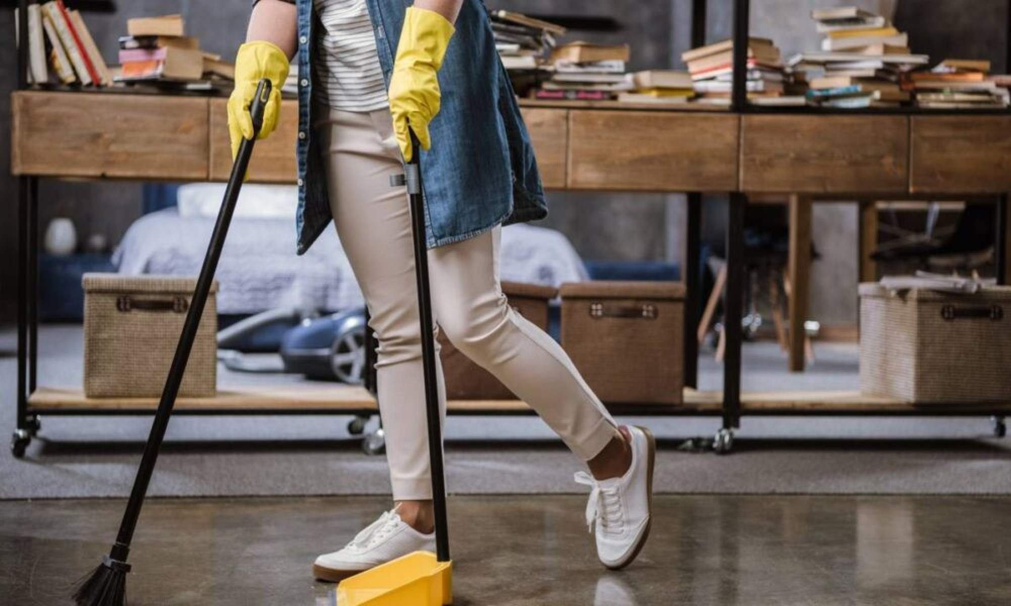 Por que sentimos vontade de arrumar a casa quando estamos ansiosos - Tupi