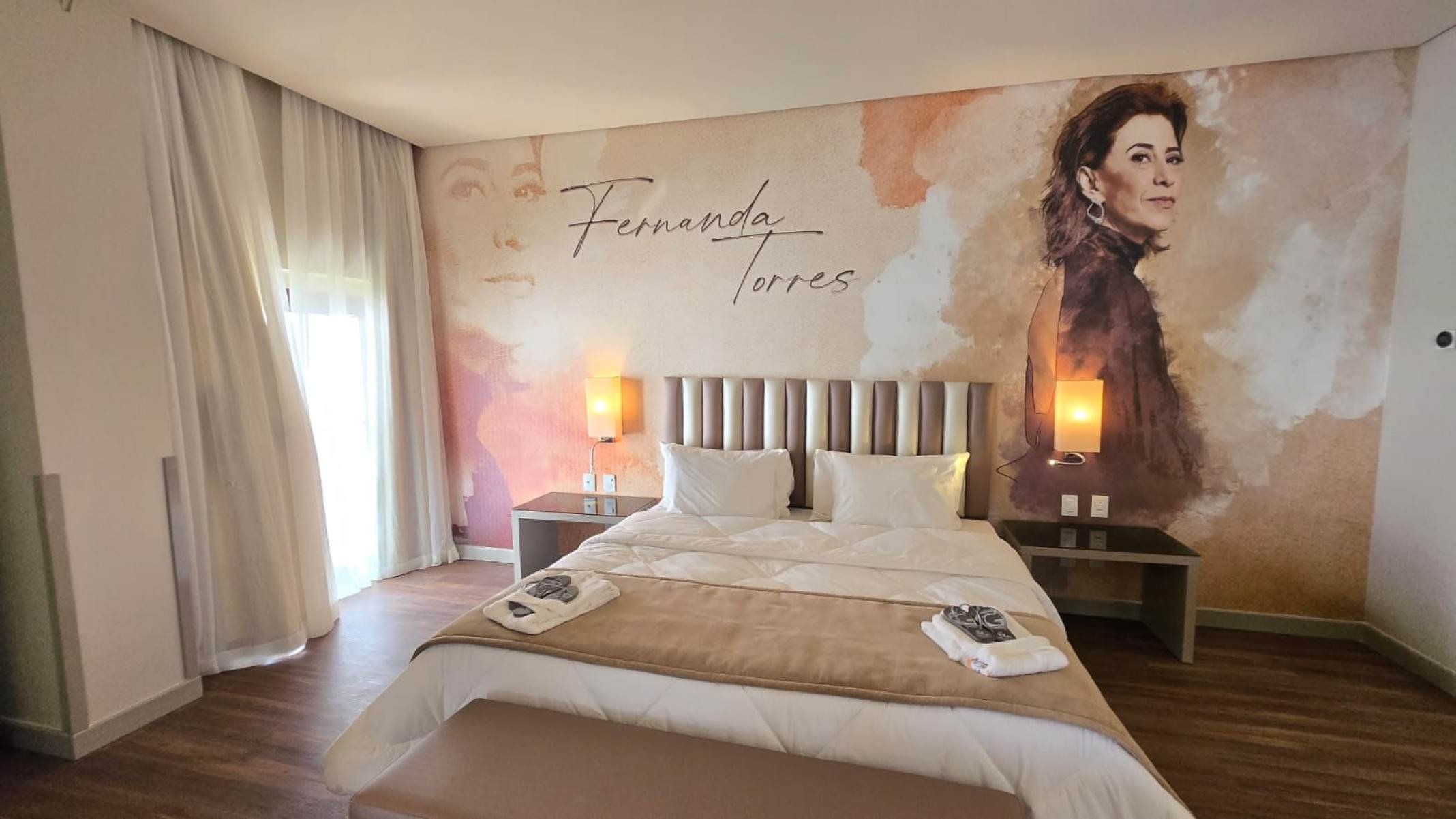 A suíte premium do resort tem a atriz Fernada Torres como destaque-Carlos Altman/EM