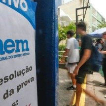 MEC aciona a Polícia Federal e anula questões do Enem 2025  - Paulo Pinto/Agência Brasil
