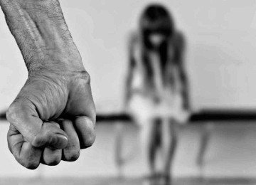 Forçar adolescentes estupradas a se tornarem mães ignora a realidade de um sistema que já falha em acolhê-las
 -  (crédito: Pixabay/Reprodução)