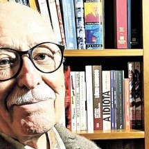 Silviano Santiago: 'Vou escrever até quando for possível'