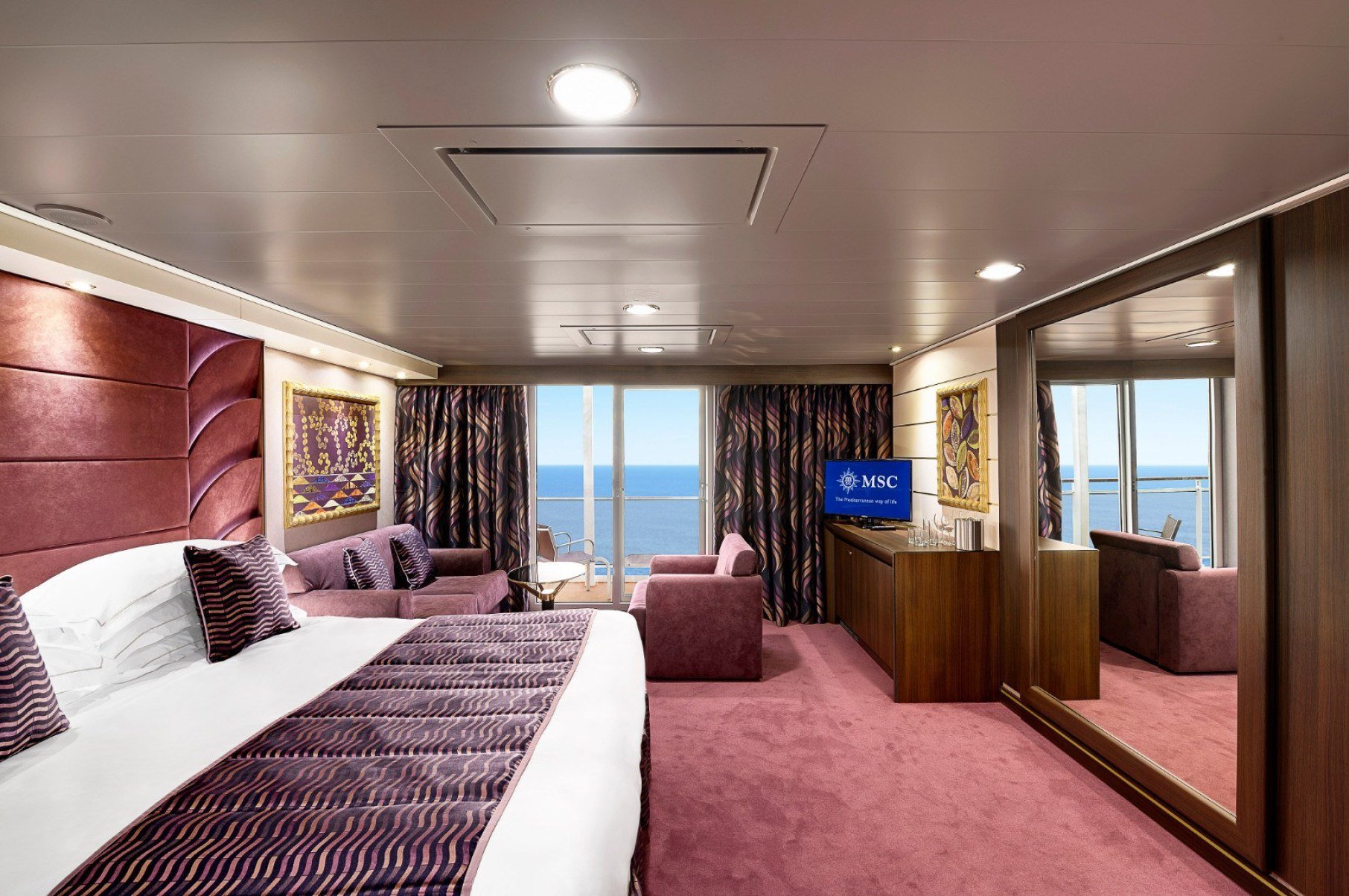 Cabine Deluxe Grand Suíte exclusiva para membros do MSC Yacht Club-MSC Cruzeiros