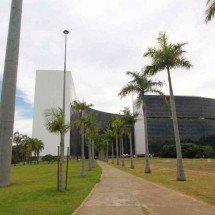 Feriadões e pontos facultativos de 2026: governo de MG publica lista