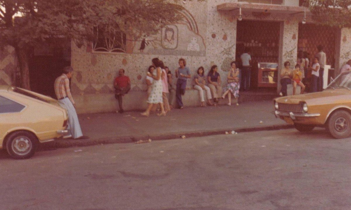Desde 1934, a esquina da Get&uacute;lio Vargas com Santa Rita Dur&atilde;o &eacute; ponto de sorvete    