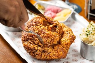 Em 1929, tcheca abriu bar em BH e chamou a atenção pela liderança feminina