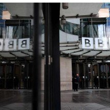  Trump ameaça BBC com ação judicial de um bilhão de dólares - BEN STANSALL / AFP