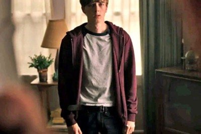 O ator Ryan Grantham está cumprindo pena de prisão perpétua, no Canadá, pelo assassinato da própria mãe. O ator, de 26 anos, ficou conhecido pelo papel de Jeffrey Augustine, na série 'Riverdale'.  -  (crédito: riverdale.fandom.com)