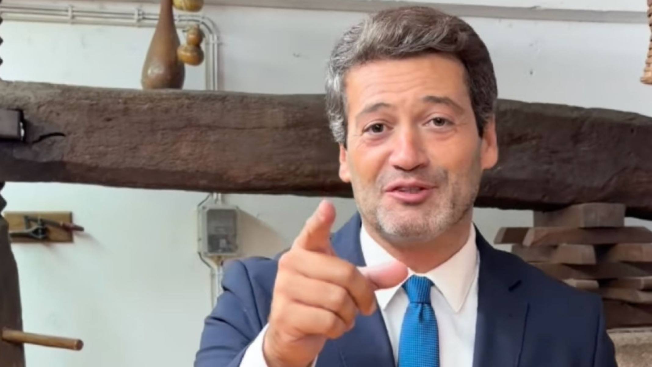 Candidato extremista a presidente lidera nas redes em Portugal